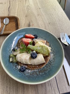 Pancakes: decent, but I prefer Plenty’s pancakes at FOAM in The Hague