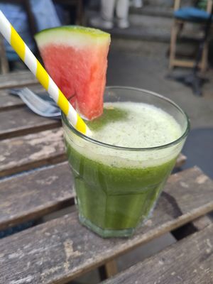 Gezond en smakelijk vers sapje at FOAM in The Hague