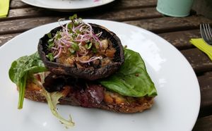 Portobello burger at FOAM in The Hague