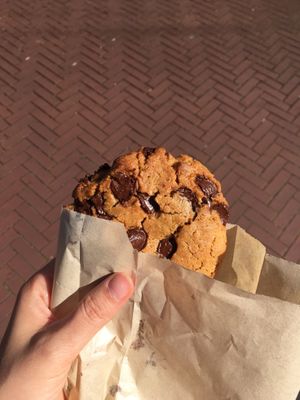 vegan chocolate chip cookie! at FOAM in The Hague