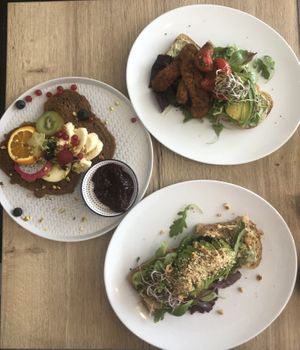 Pancakes, BLT Toast and Pita at FOAM in The Hague