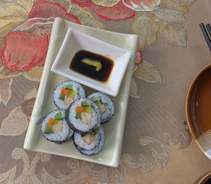 vegan sushi with tofu, carrots, cucumber and takuan at Fuyue Xianju Vegetarian Restaurant in Macau