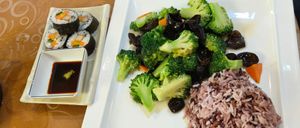 Broccoli with black fungus rice. Fresh and Huge serving. at Fuyue Xianju Vegetarian Restaurant in Macau