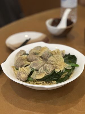Dried wanton noodles   at Fuyue Xianju Vegetarian Restaurant in Macau