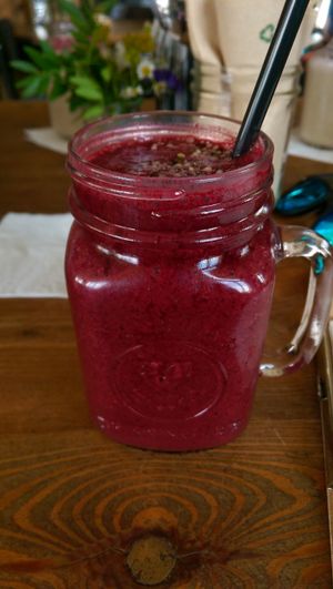Purple Haze smoothie at The Bowl - Warschauer Str in Berlin