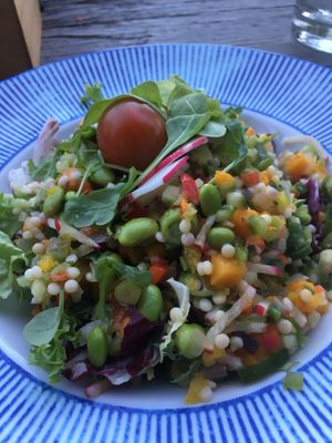 Superfoodsalade  at Hajé in Nieuwegein