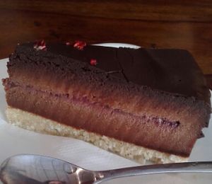 raw chocolate raspberry cheesecake at Fina's 2 in Fitzroy