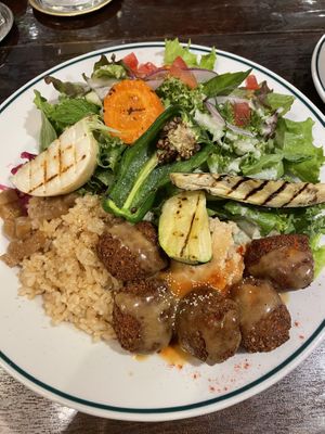 Falafel plate  at Cori in Tokyo