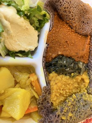 Standard veggie combo ❤️  at Cafe Dareye in Oakland