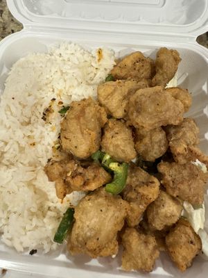 Salt and Pepper Chicken (Lunch Plate)  at Veggie Lee in Hayward