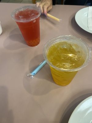 Strawberry and Mango Popping Bobba Drinks w/Rad Company 🌱💕 #Veganuary at Veggie Lee in Hayward