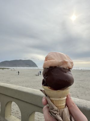   at Sea Star Gelato in Seaside