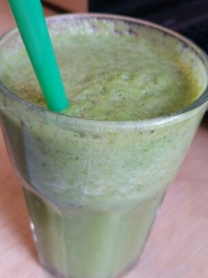 spinach smoothie at Vege Bistro - Polish Vegan Food in Warsaw