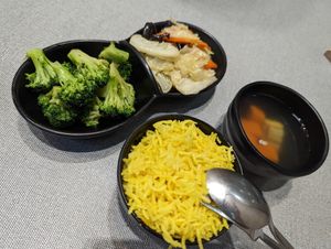 Signature Greens Bento Light with Turmeric Basmati Rice $7.40 😋 at Greendot 绿一点 - Westgate in West Singapore