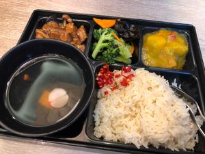 Bento at Greendot 绿一点 - Westgate in West Singapore