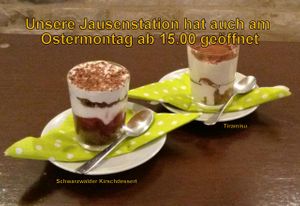 Schwarzwälder Kirsch Dessert 
Tiramisu at Hof-Sonnenweide in Weppersdorf