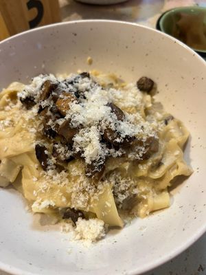 Creamy Mushroom Pasta   at Raw Co. Juicery and Food in Escazu