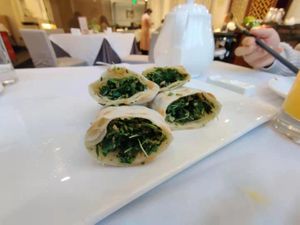 Filled buns at Huā Kāi SùShí 花开素食 - Dongcheng in Beijing