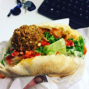 Falafel & hummus at Fafa's - Iso Roobertinkatu in Helsinki