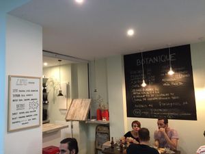 happy cowstumers! at Botanique in Madrid