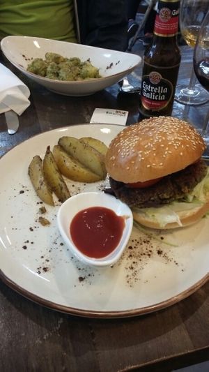 Chickpea burger and gnocchi ♡ at Botanique in Madrid