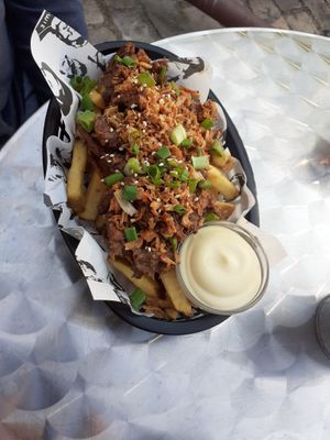 Loades fries rendang at Rebel Rebel in Dordrecht