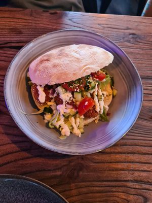 Broodje falafel at Rebel Rebel in Dordrecht