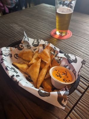 Samosa's at Rebel Rebel in Dordrecht