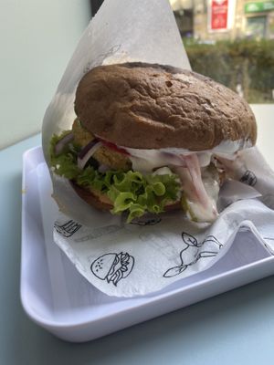 chickpea patty w/ mayo, chipotle, kimchi on gf bun at Krowarzywa - Marszalkowska in Warsaw