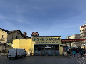 store front  at LPG Biomarkt - Mehringdamm in Berlin