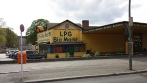 LPG Entrance Mehringdam at LPG Biomarkt - Mehringdamm in Berlin