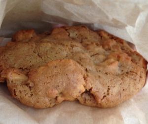 amazing vegan Apple Pie cookie at La Grande Orange in Phoenix