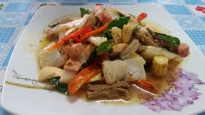 mixed 'meat' at Qun Gengyuan in Chiang Mai