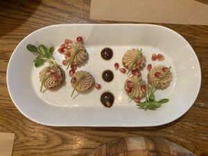 Figs with cream cheese filling   at Yi in Athens