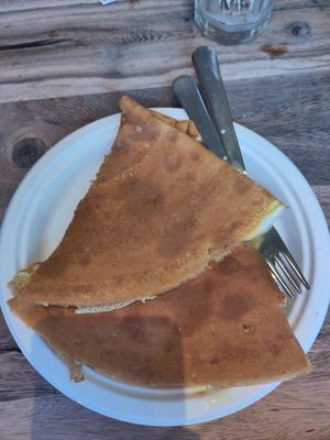 Crêpe with egg and brie at Eldur og Is - Fire and Ice in Reykjavik