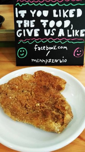 Vegan crispy soya meat at Mennyorszag Szive in Budapest