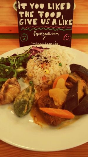 vegan meal at Mennyorszag Szive in Budapest