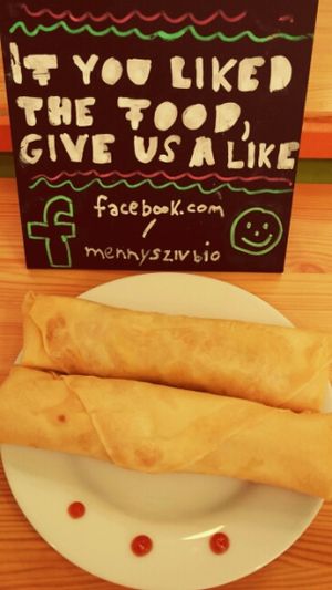 vegetables spring roll at Mennyorszag Szive in Budapest