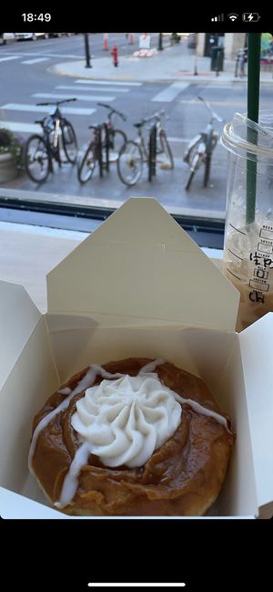 Seasonal 💚  at Guru Donuts in Boise