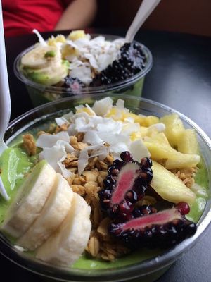 Smoothie bowl at Millie's Living Cafe in Lynchburg