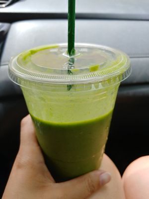 Ke'Aloha as a smoothie rather than bowl and no coconut oi at Millie's Living Cafe in Lynchburg