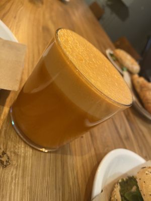 😋   at Cafe Neundrei in Berlin