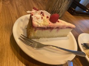 🍰   at Cafe Neundrei in Berlin