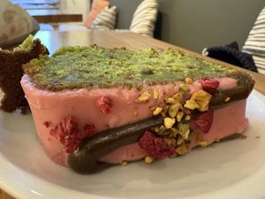cake  at Cafe Neundrei in Berlin