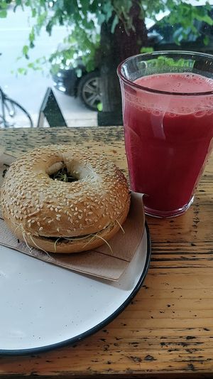 Bagel and juice at Cafe Neundrei in Berlin