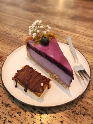 chocolate bar (deluxe) at Cafe Neundrei in Berlin