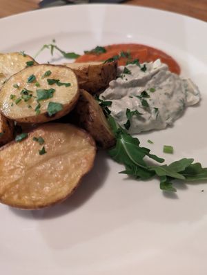 Potato wedges at Olive in Innsbruck