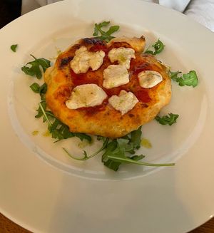 Minipizza  at Olive in Innsbruck