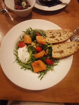  at Olive in Innsbruck