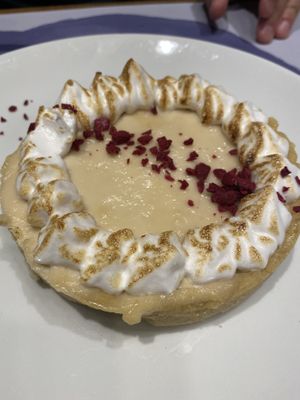 Vegan lemon pie at Baobab in Zaragoza